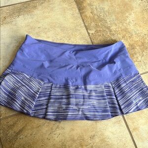 Nike Women’s Tennis Skirt in Large Stylish Purple Skort Lg